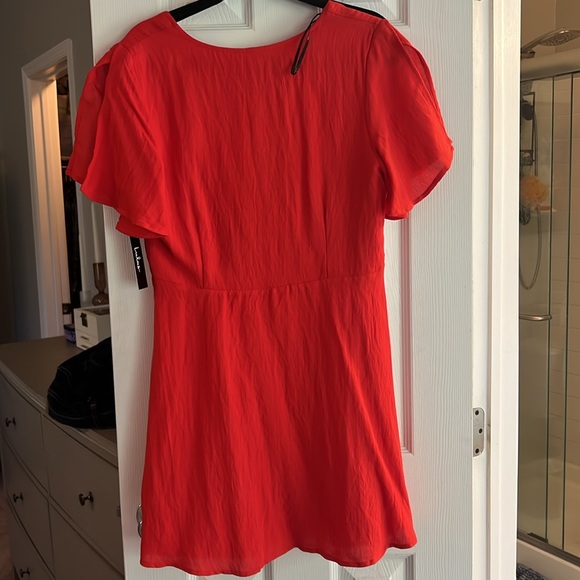 Lulus short red dress with tie cut out - Picture 4 of 4